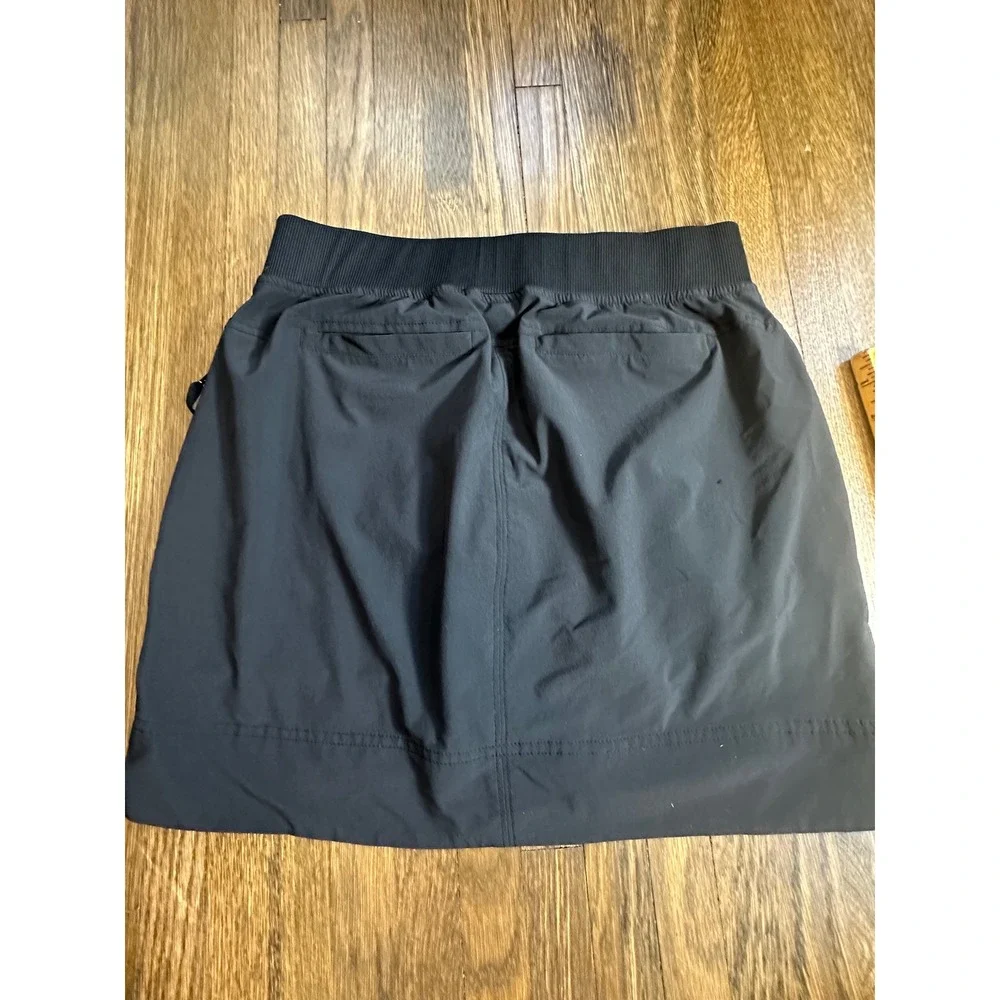 Athleta Women Black Active Skort Size 4 Tennis Golf Hiking Athletic Skirt